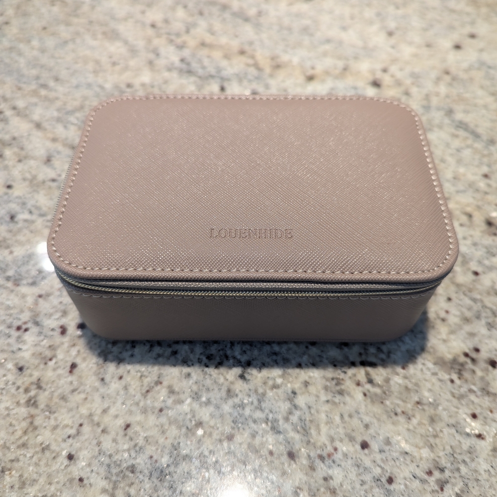 Tan Jewelry Case